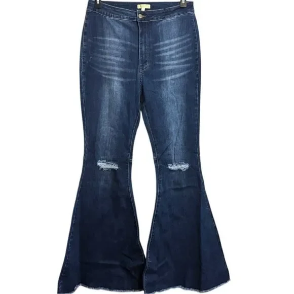 HomeFolk/L&B Dark Wash Distressed Knee Flare Jeans NWT - Picture 5 of 14